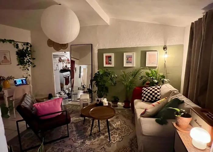Private Room In Montpellier City Center